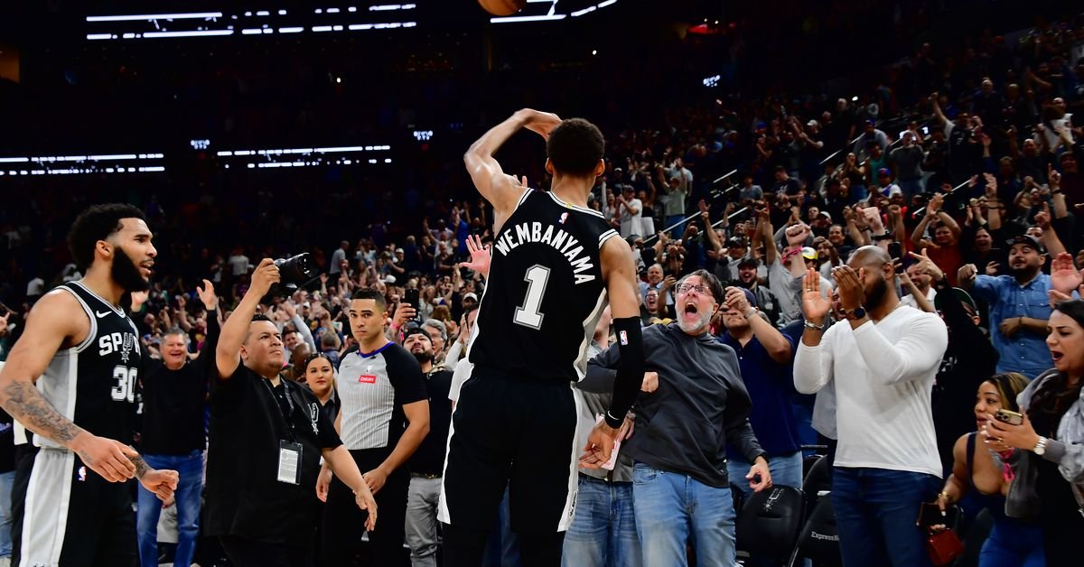 Victor Wembanyama condamné à une amende pour une superbe célébration de lancer de balle après sa victoire contre les Knicks