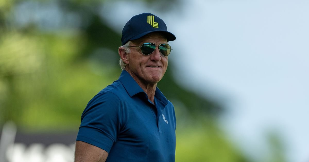 Le PDG de LIV Golf, Greg Norman, veut suivre le PGA Tour et acheter des parcours