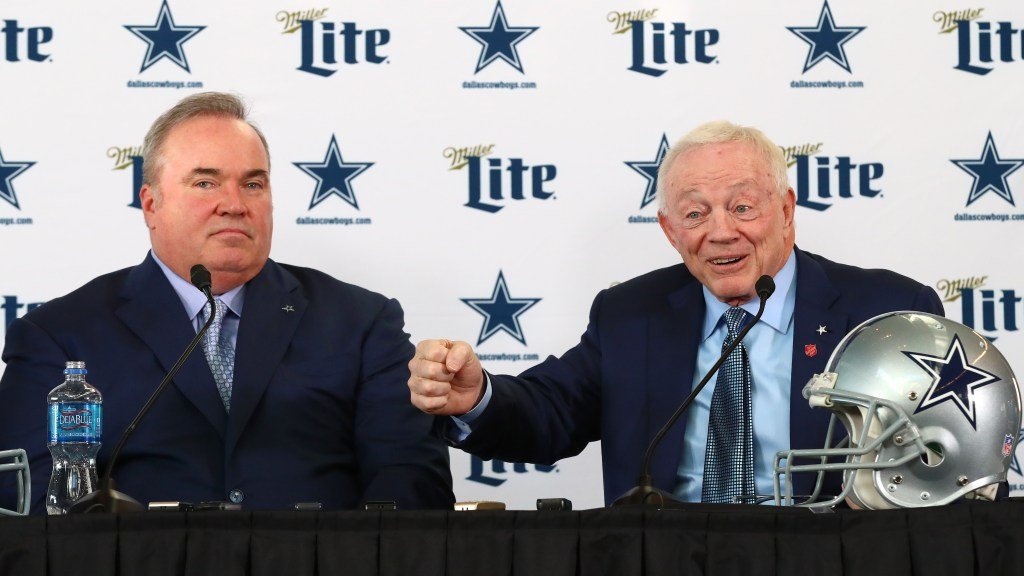 Jerry Jones et Mike McCarthy pourraient être en désaccord sur le contrôle des Cowboys