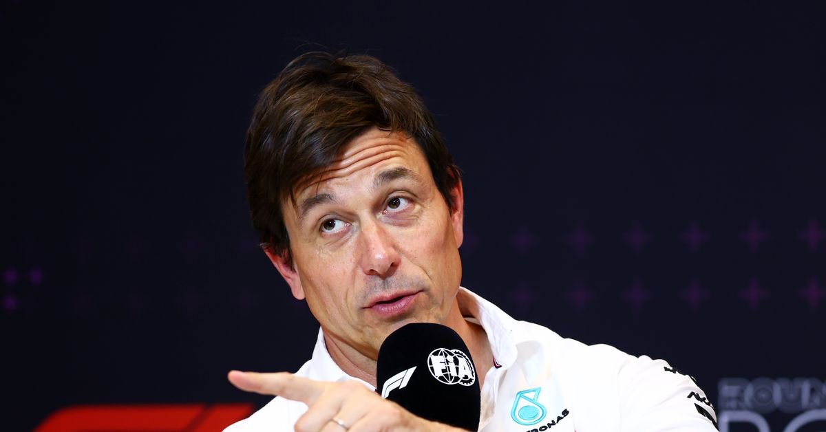 Toto Wolff déchire les « théoriciens du complot et les fous » au Grand Prix de F1 d'Espagne