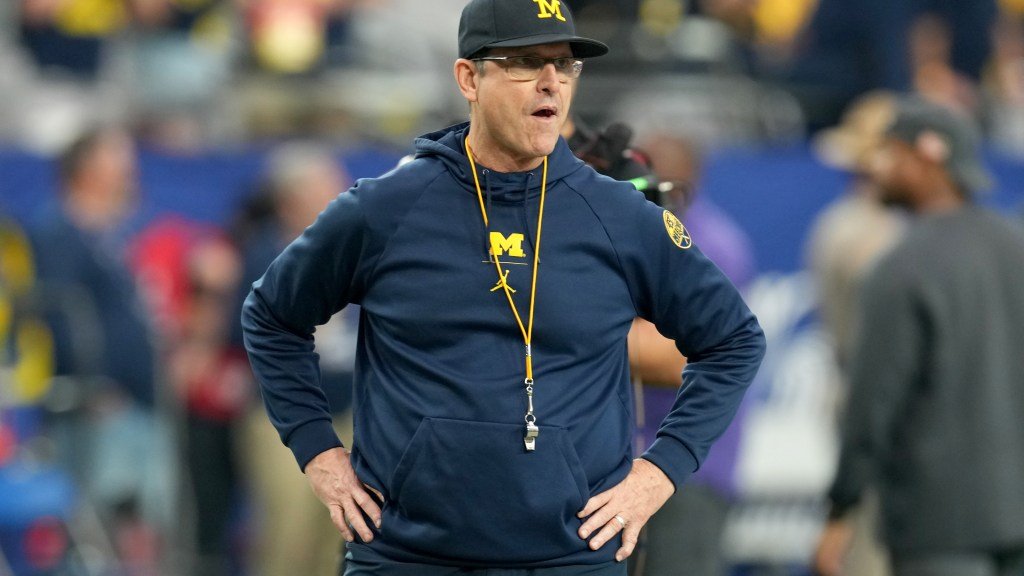 Jim Harbaugh écope d'une peine de quatre ans pour justification