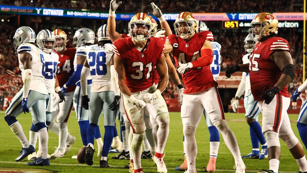 Les 49ers battent les Cowboys 30-24 lors du « Sunday Night Football »