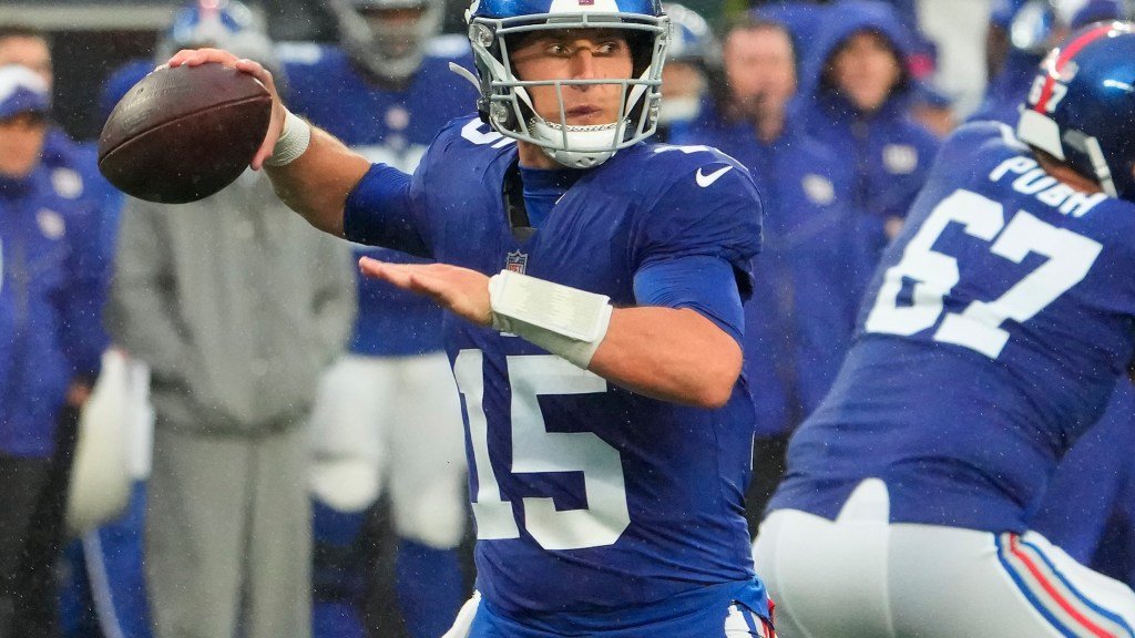 Daniel Jones se prononce en faveur de Tommy DeVito avec les Giants de New York