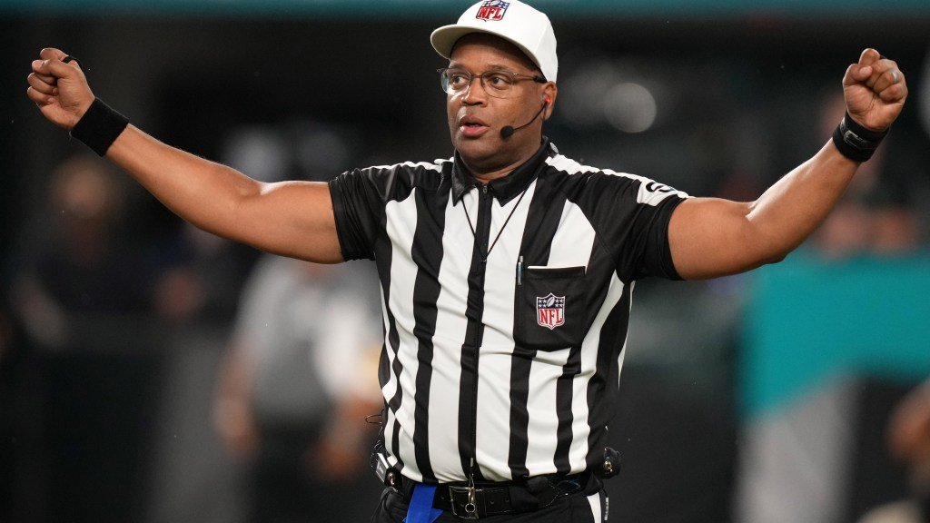 Ron Torbert sera l'arbitre du Super Bowl LIX